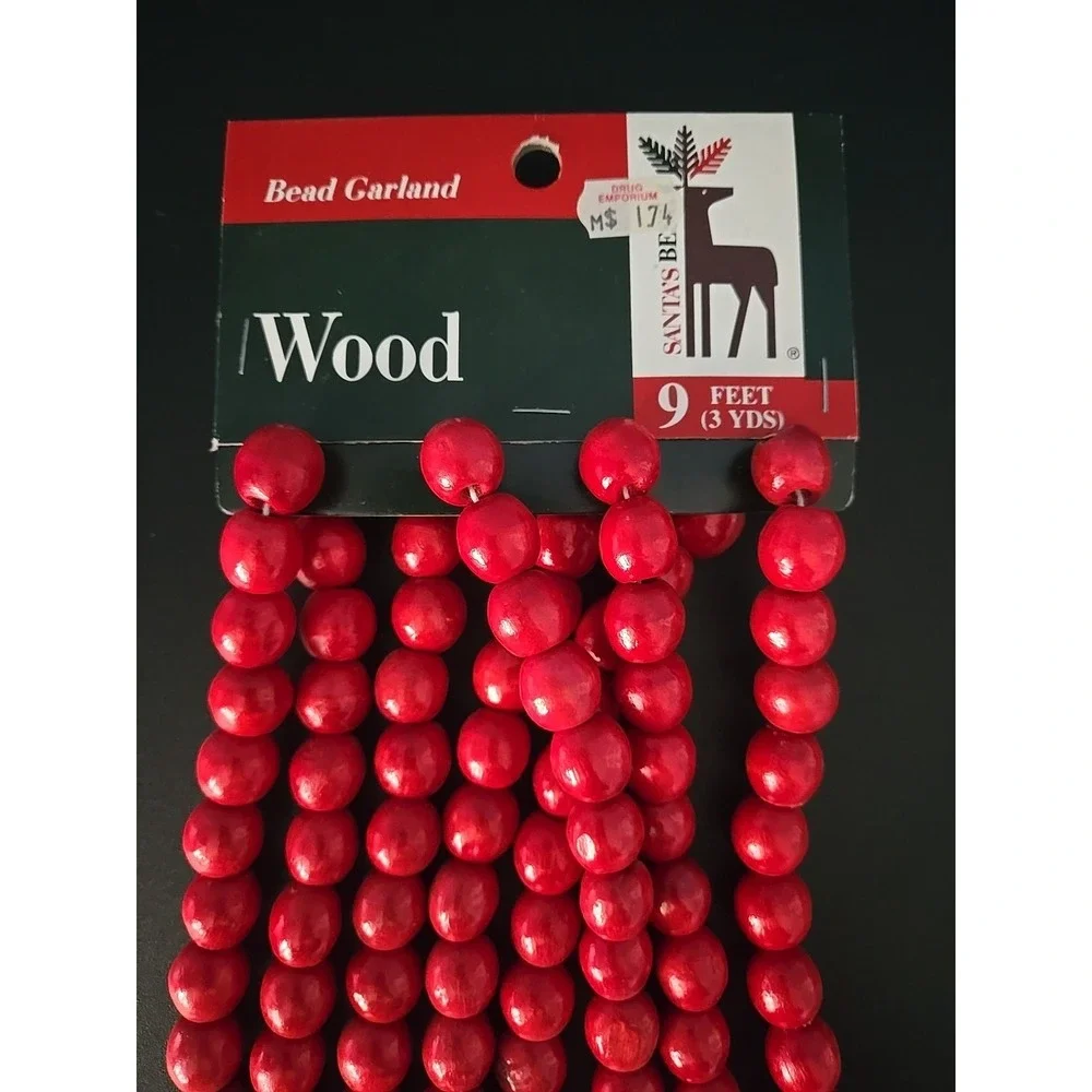 NOS Vtg Christmas Wooden Wood Bead Beads Garland Red 9 Feet 3 YDS Santa's Best